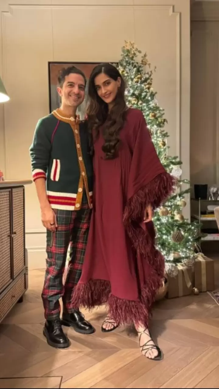 The price of Sonam Kapoor's red-feathered kaftan for Christmas 2023.