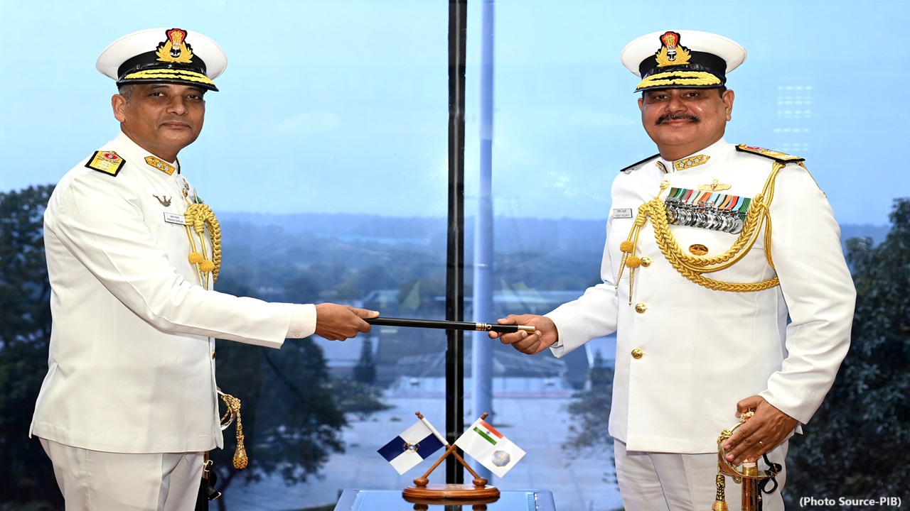 Vice Admiral Vineet McCarty Takes Up Position at Indian Naval Academy, Ezhimala, as Commandant