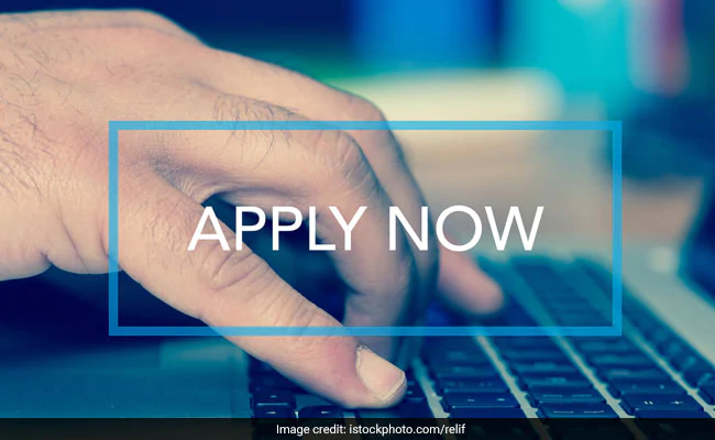 The Delhi Government is hiring engineers, and GATE scores are needed.