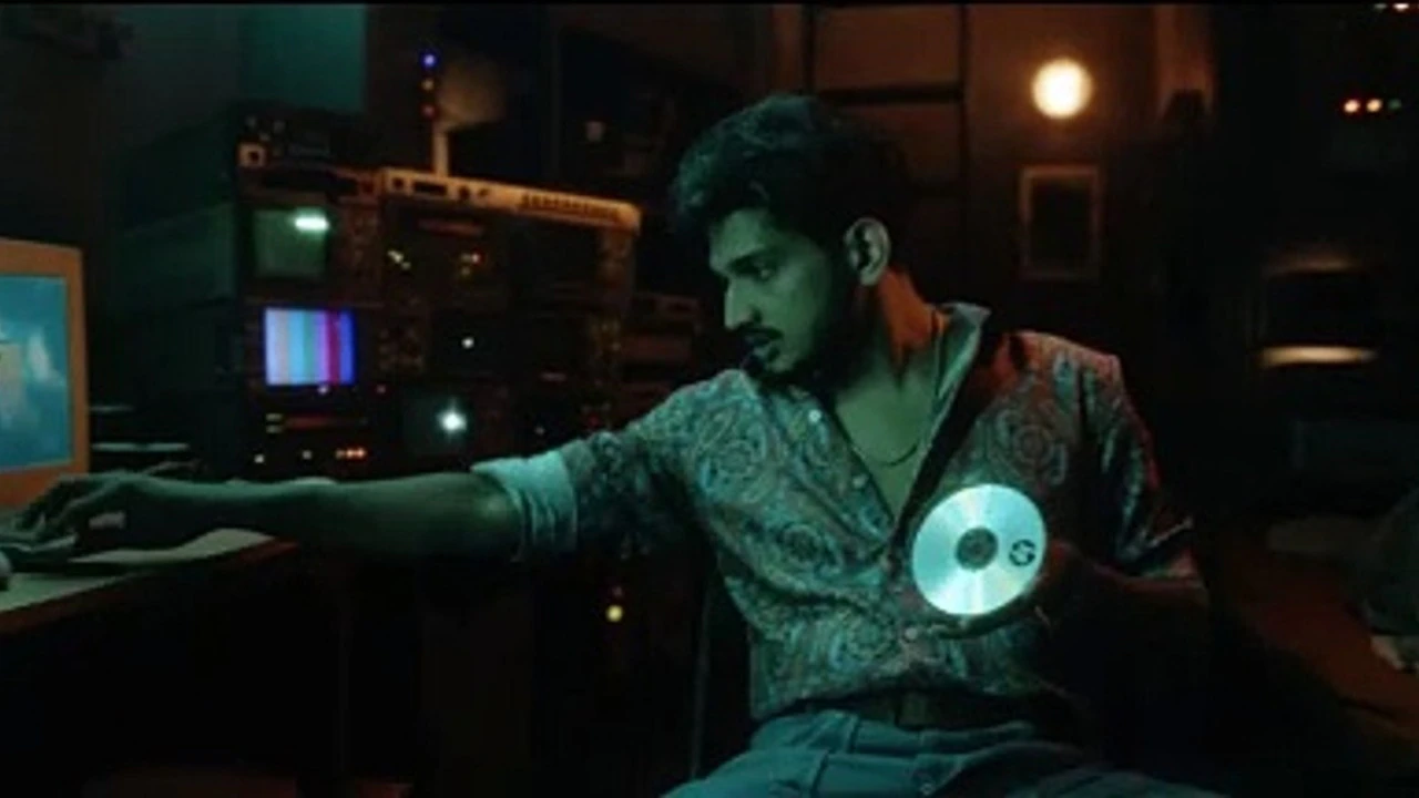 Munawar Faruqui’s acting debut First Copy dives into the world of piracy. Watch the teaser now.