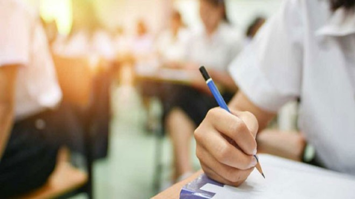 Model answers for the teacher recruitment exam are uploaded by the Bengal SSC.