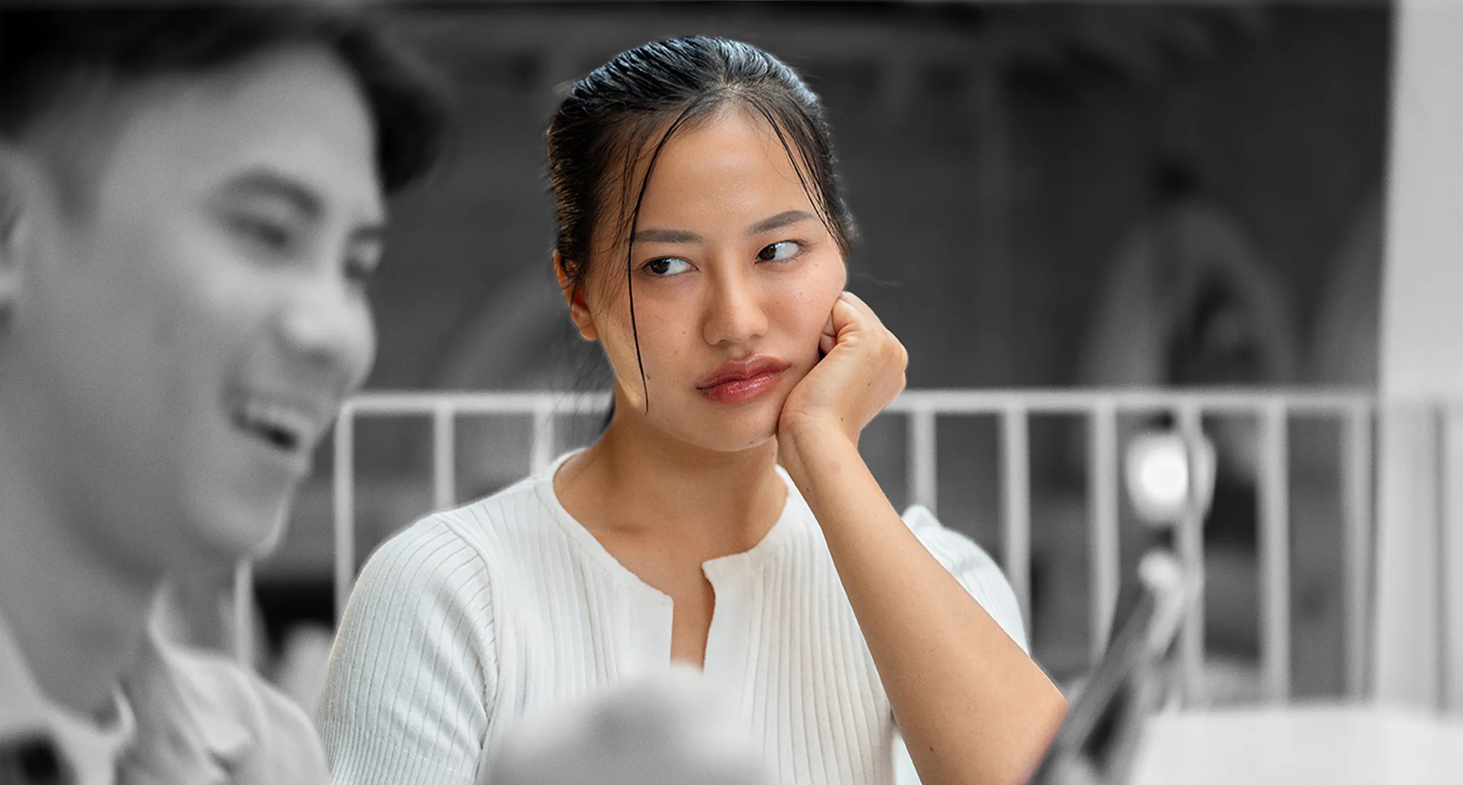 Date them till you hate them is a toxic dating practice that is returning to TikTok.